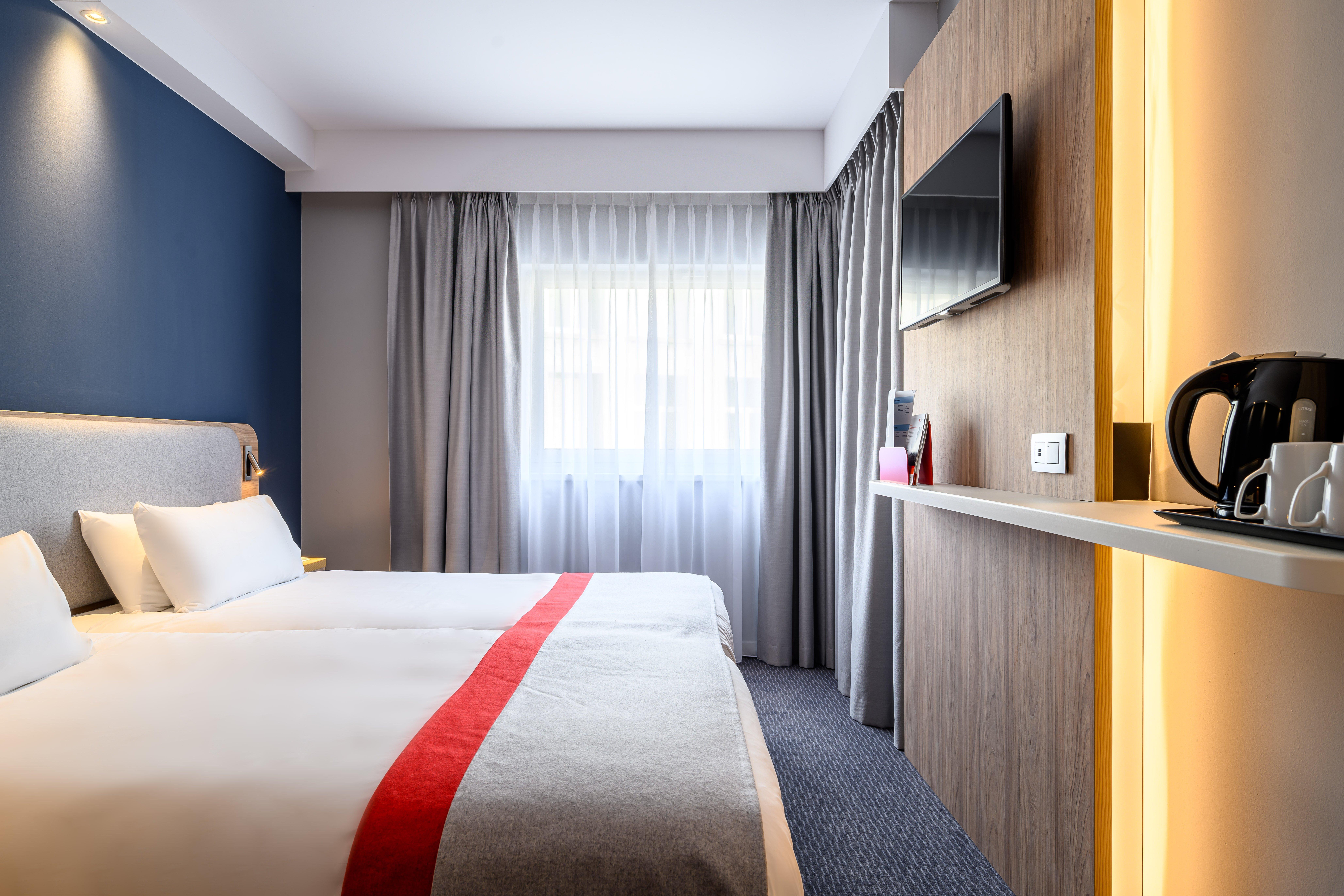 Holiday Inn Express Mechelen City Centre By Ihg Zewnętrze zdjęcie
