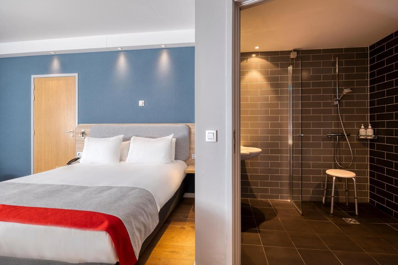 Holiday Inn Express Mechelen City Centre By Ihg Zewnętrze zdjęcie